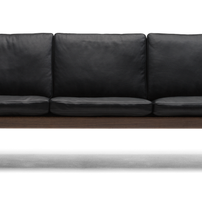 images-CH163 Sofa-ch163-valnoed-olie-thor301.png
